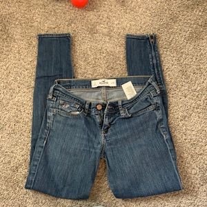 Hollister jeans size 3/26